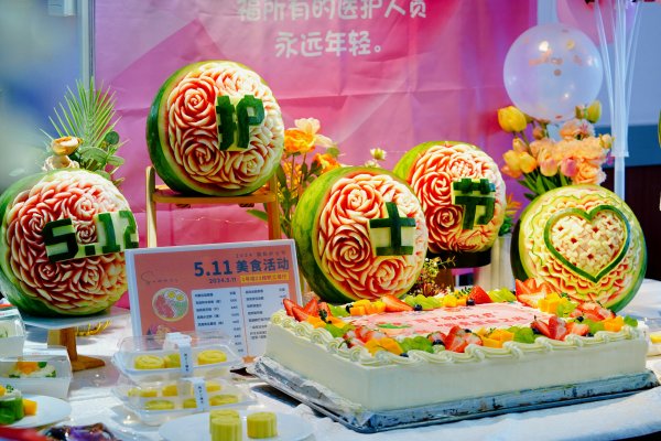 活动回首丨唱起天使赞歌，，为护士天使守候，，向大爱致敬